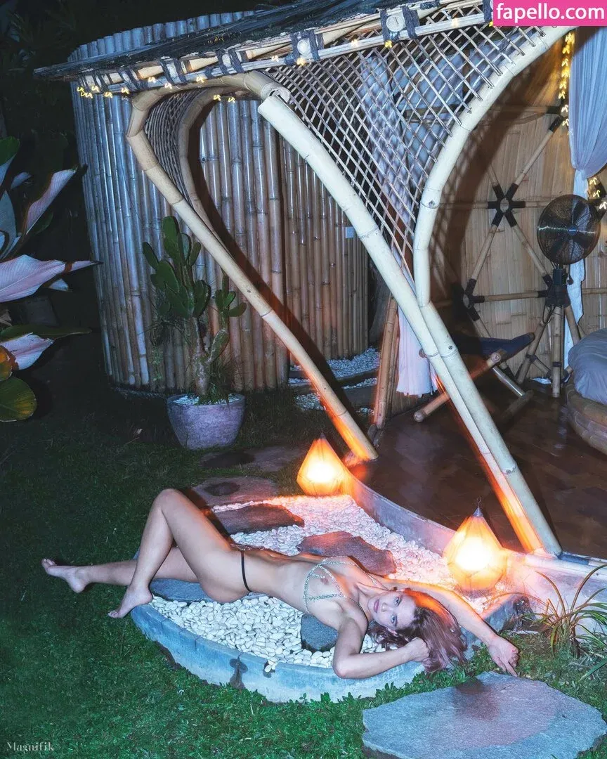 Isha Van Dijk Onlyfans Photo Gallery 