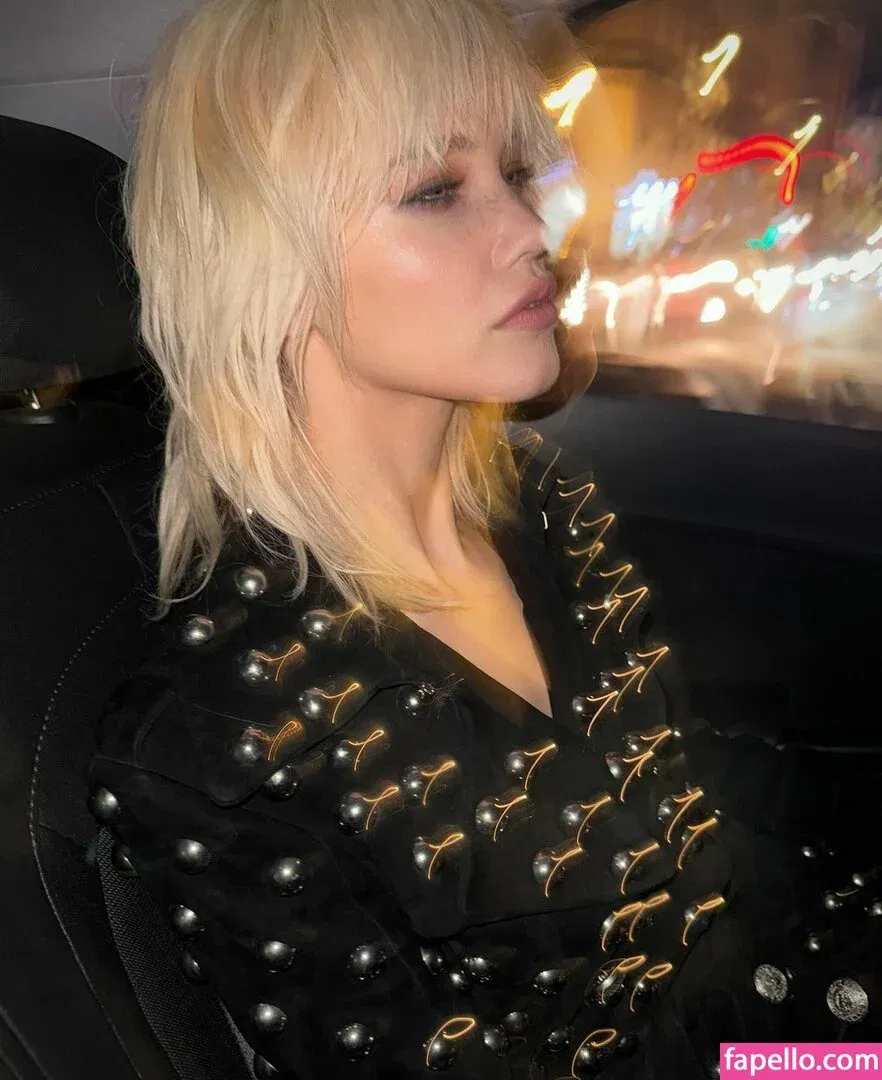 Isha Van Dijk Onlyfans Photo Gallery 