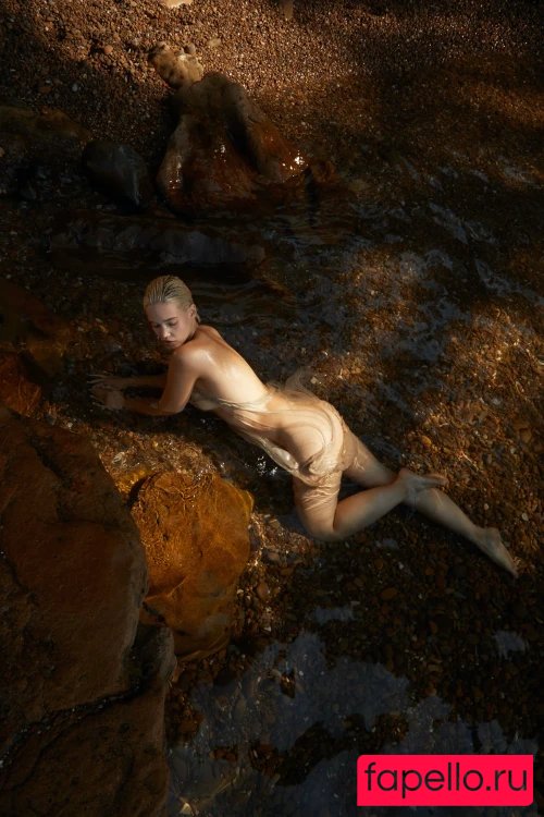Isha Van Dijk Nude Onlyfans Photo 11