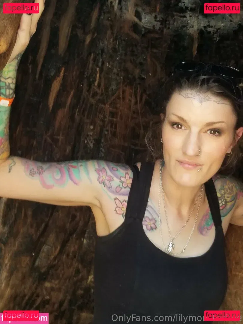 lilymonsterfree Onlyfans Photo Gallery 