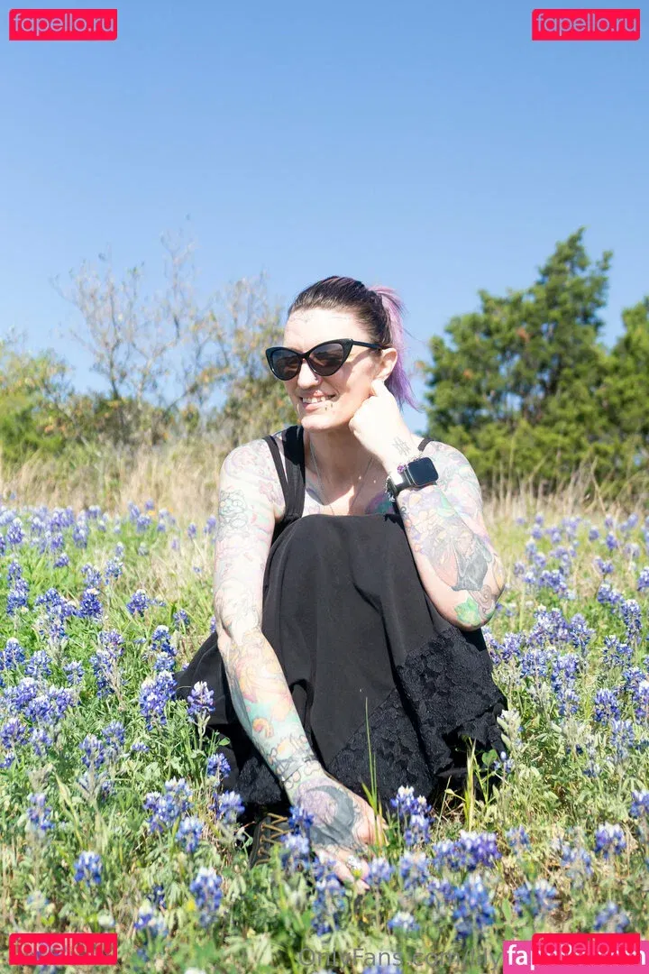 lilymonsterfree Onlyfans Photo Gallery 