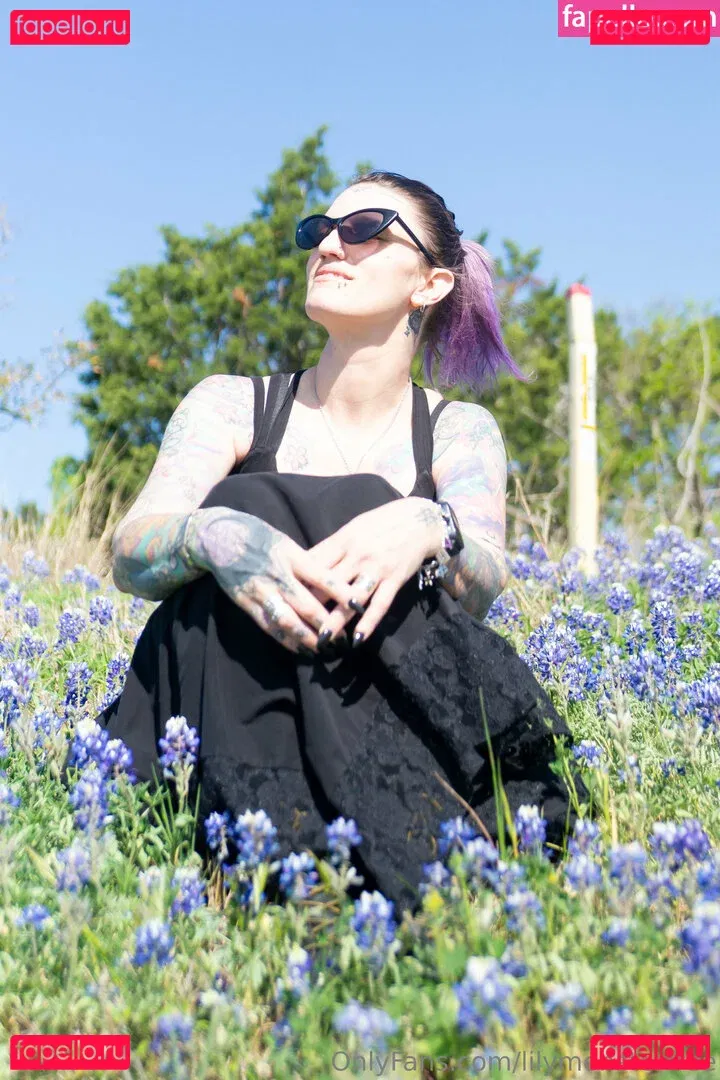 lilymonsterfree Onlyfans Photo Gallery 