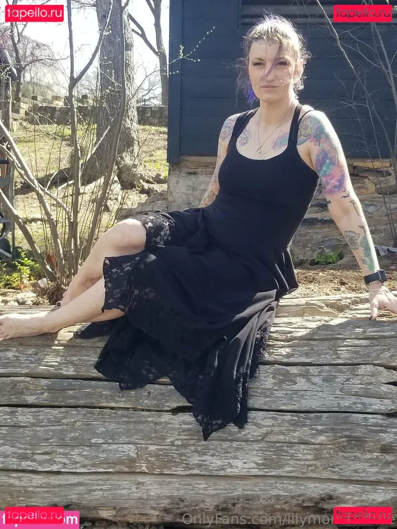 lilymonsterfree Onlyfans Photo Gallery 