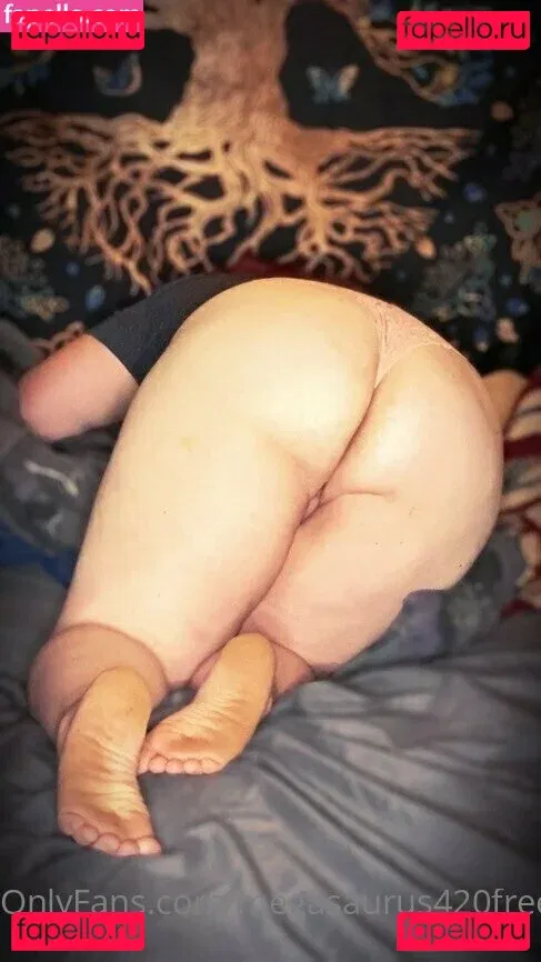 megasaurus420xofree Onlyfans Photo Gallery 