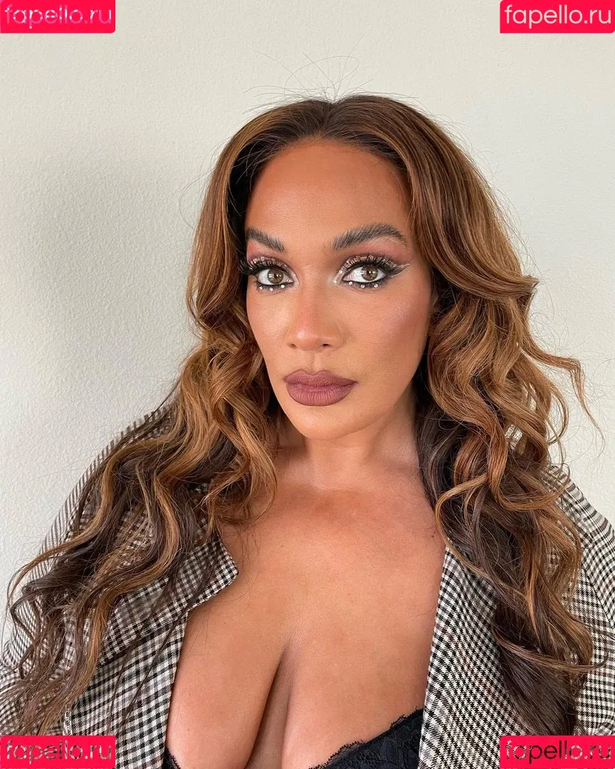 Lina Fanene Onlyfans Photo Gallery 