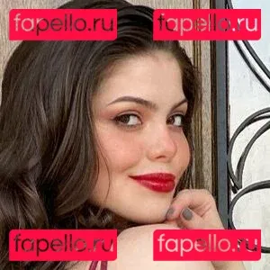 madelyn.whitehead Onlyfans Photo Gallery 