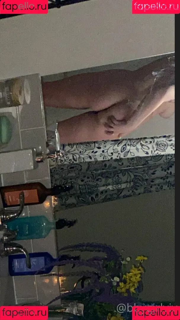 bbygirlviv Onlyfans Photo Gallery 