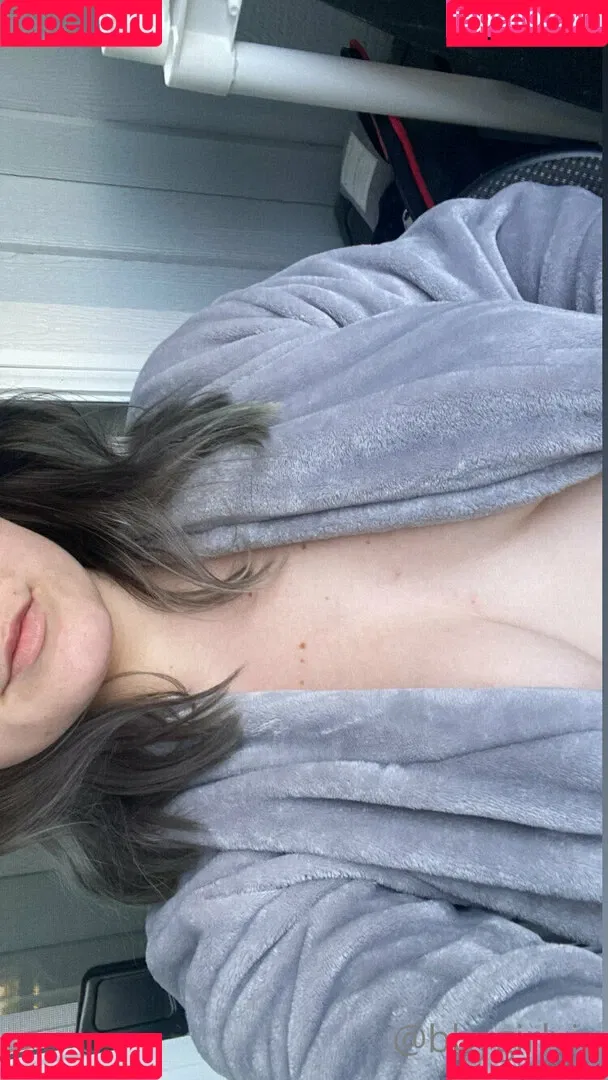 bbygirlviv Onlyfans Photo Gallery 