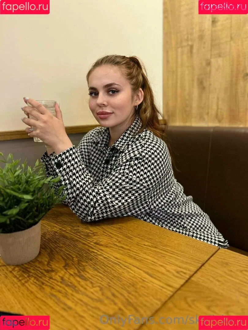 skyli_kerr Onlyfans Photo Gallery 