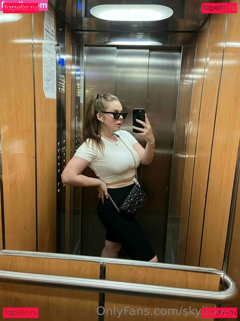 skyli_kerr Onlyfans Photo Gallery 