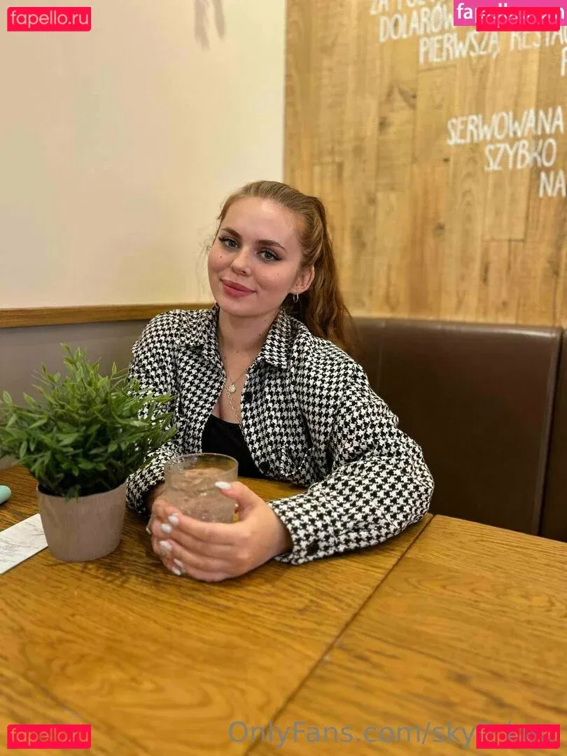 skyli_kerr Onlyfans Photo Gallery 