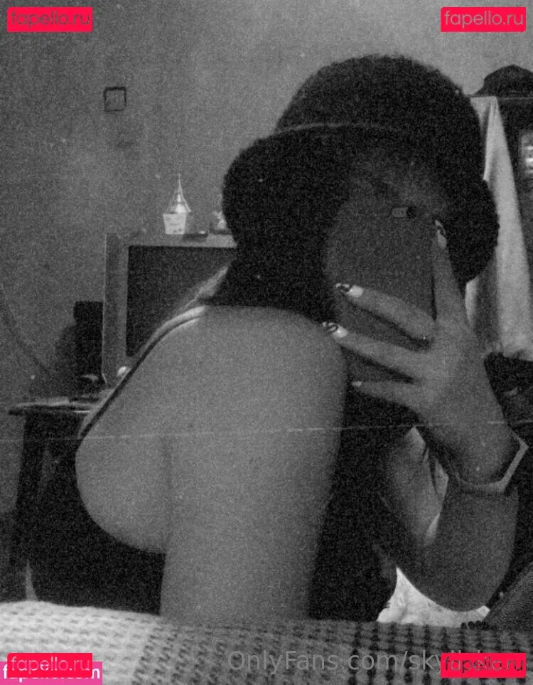 skyli_kerr Onlyfans Photo Gallery 