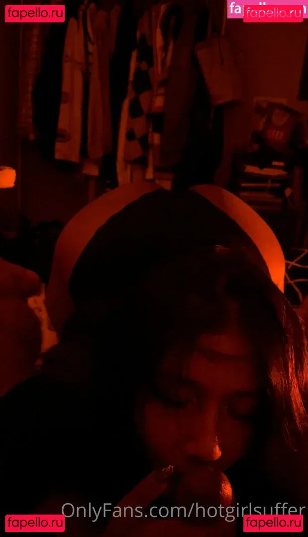 hotgirlsuffer Onlyfans Photo Gallery 