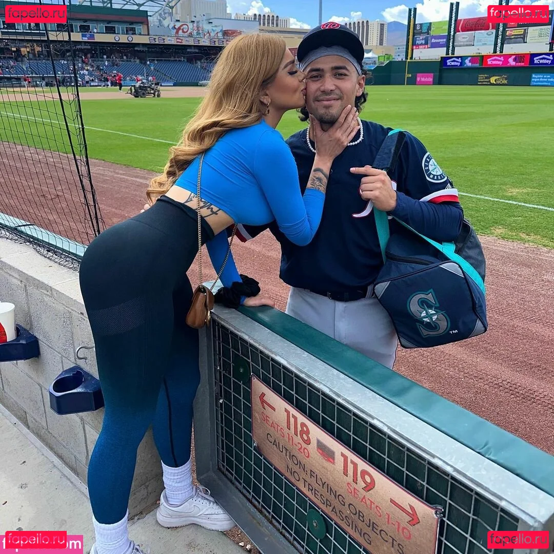 Zamira Garfias Onlyfans Photo Gallery 