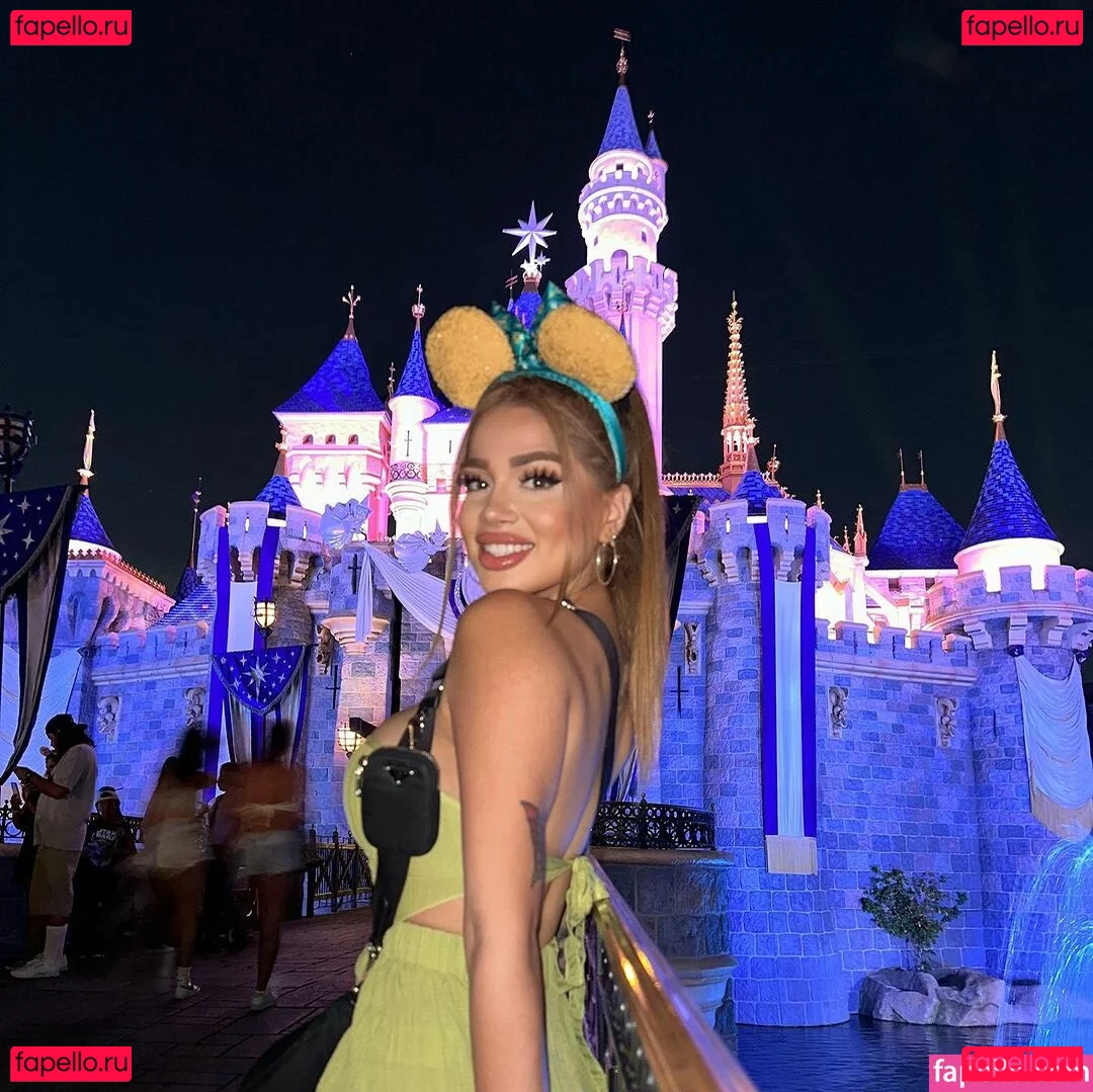 Zamira Garfias Onlyfans Photo Gallery 