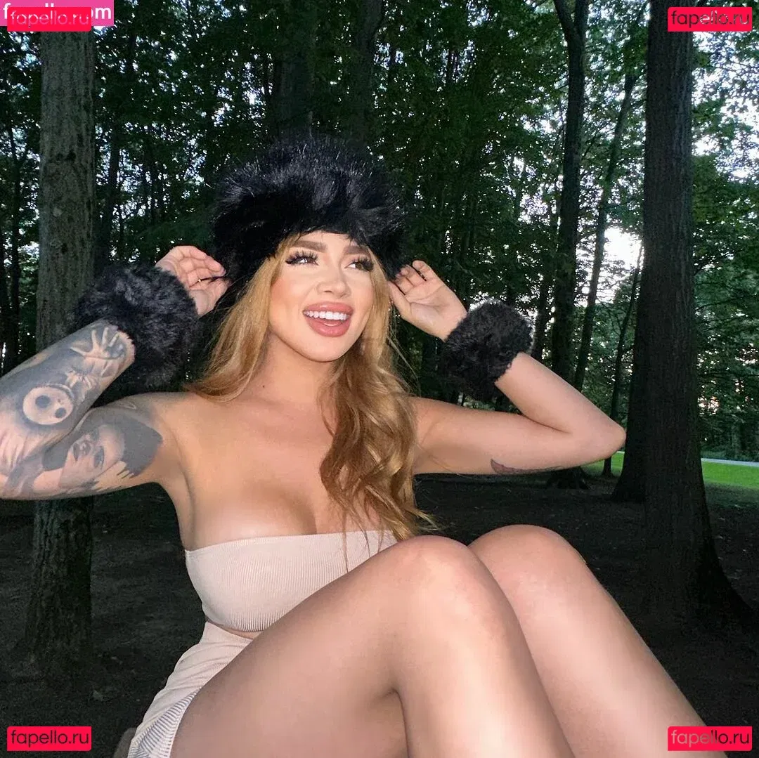 Zamira Garfias Onlyfans Photo Gallery 