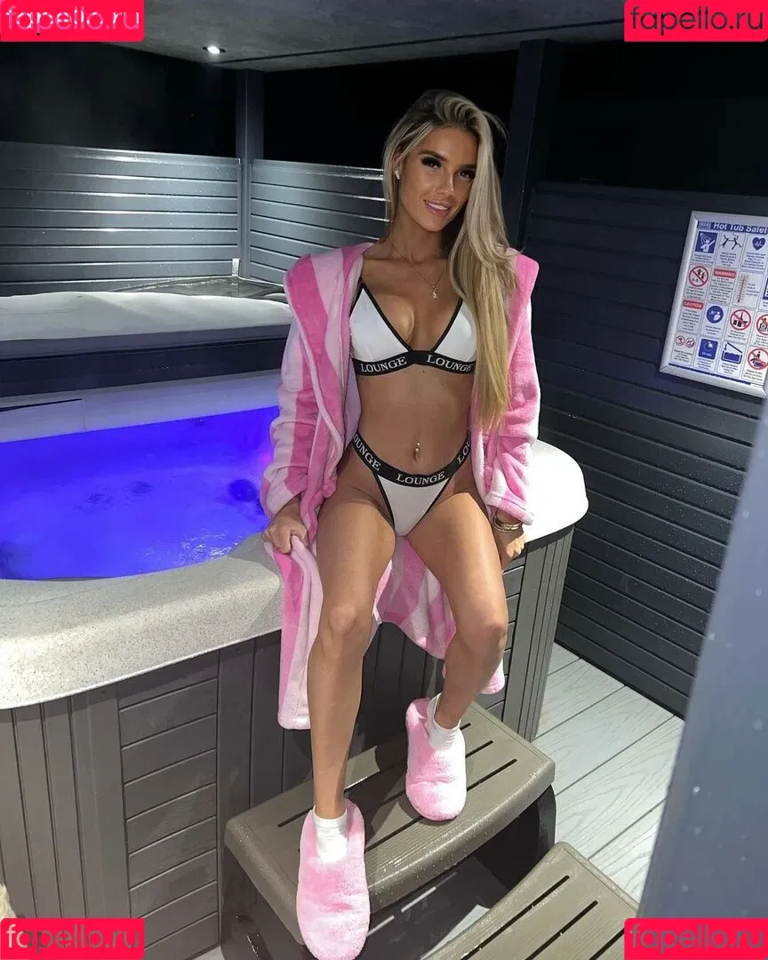 louisemarshallx Onlyfans Photo Gallery 