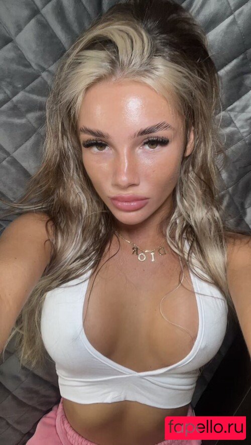 louisemarshallx Onlyfans Photo Gallery 