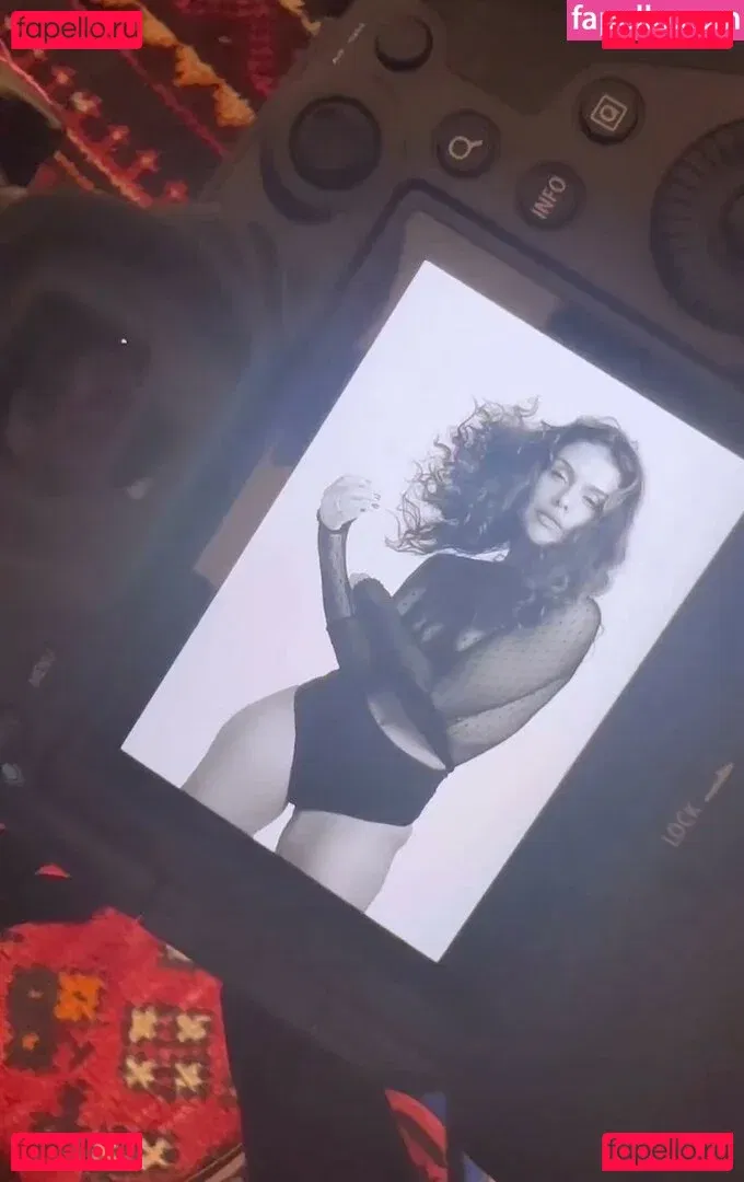 Paloma Bernardi Onlyfans Photo Gallery 