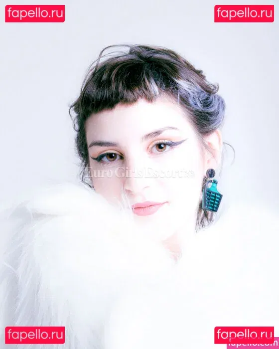 Zzofih Onlyfans Photo Gallery 