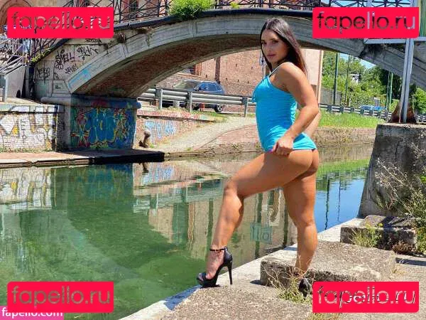 Sara Diamante Onlyfans Photo Gallery 