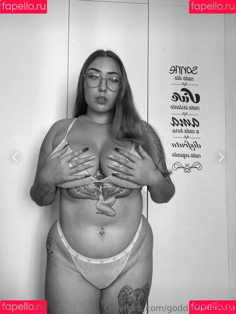 Noemi123130 Onlyfans Photo Gallery 