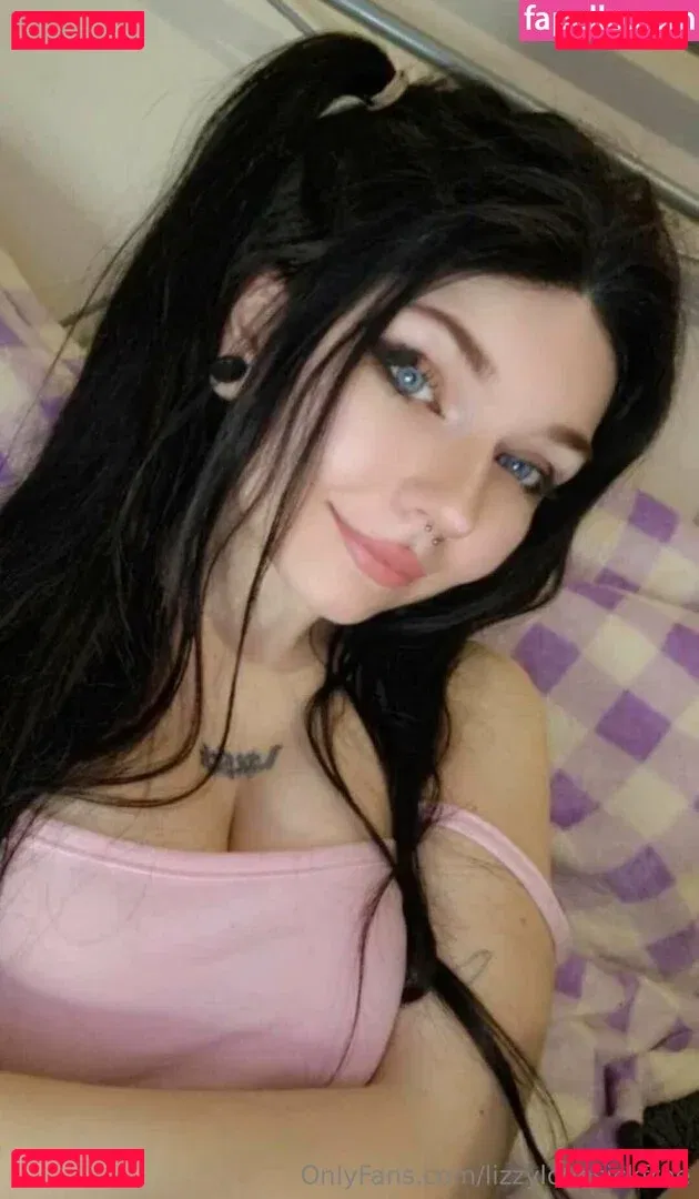 lizzylovesickfree Onlyfans Photo Gallery 