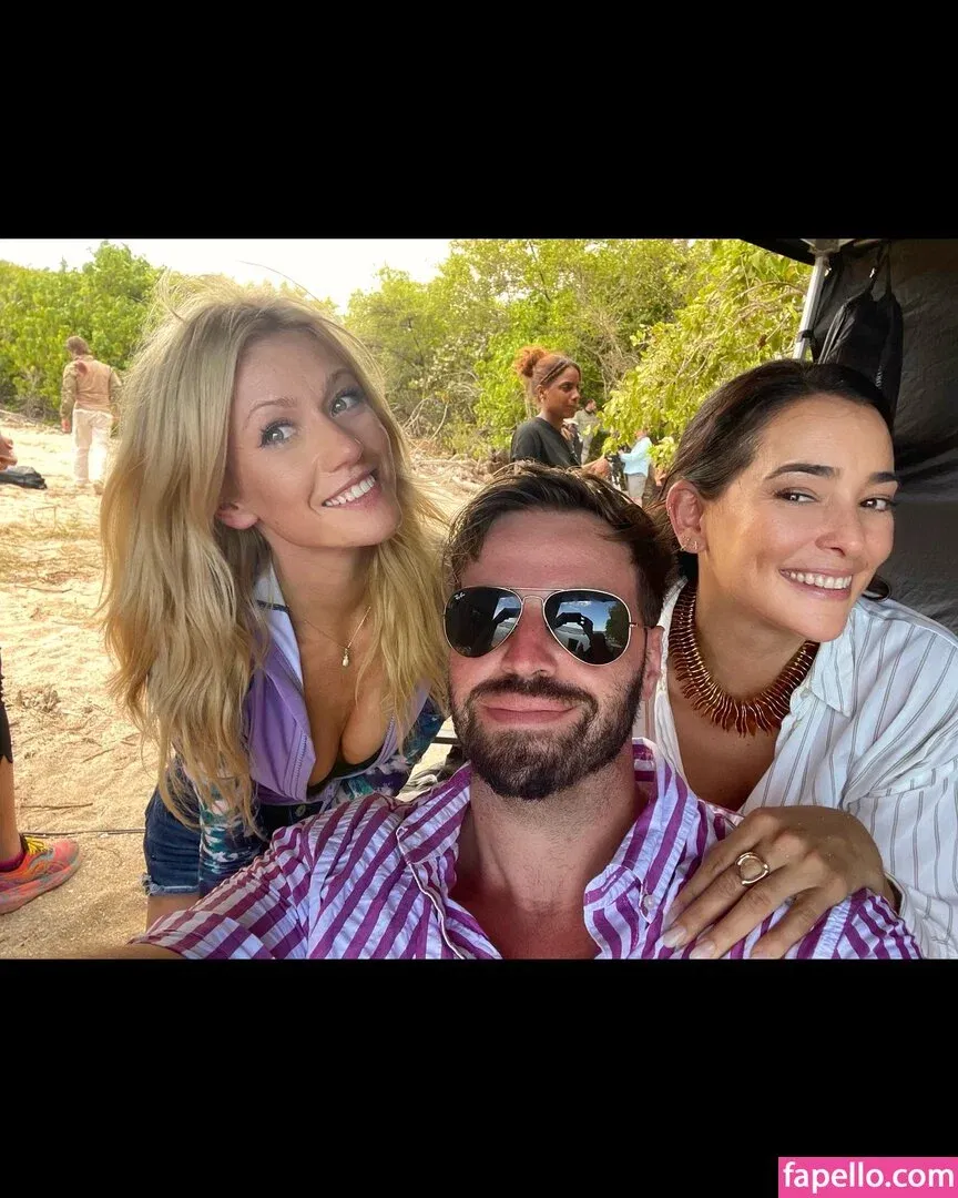 Katherine McNamara Onlyfans Photo Gallery 