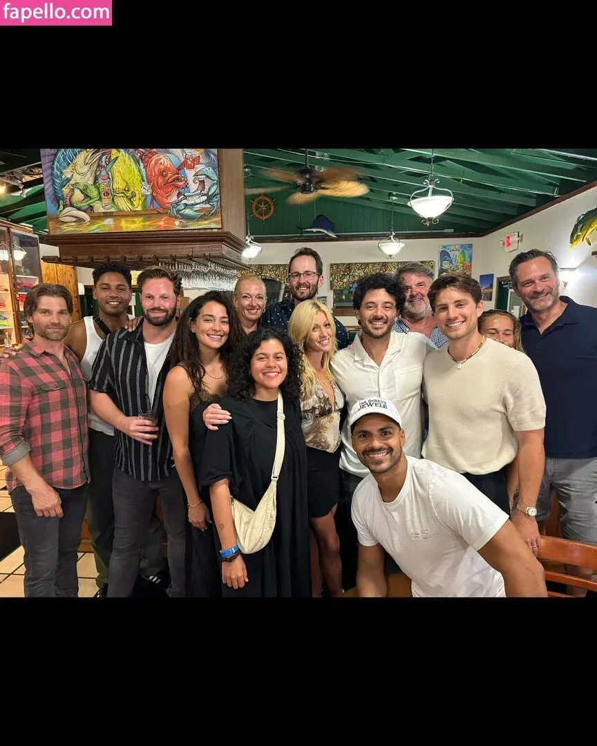 Katherine McNamara Onlyfans Photo Gallery 