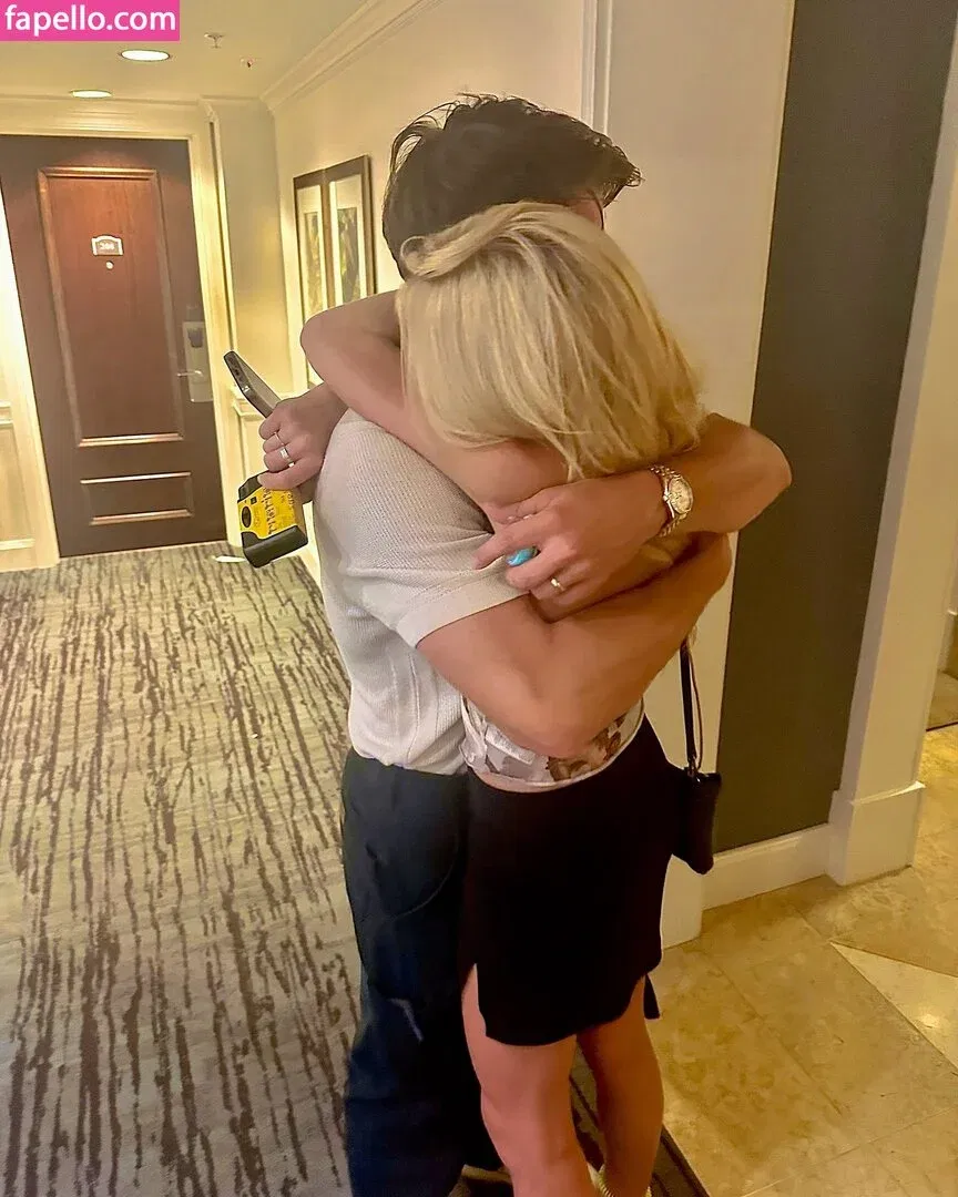 Katherine McNamara Onlyfans Photo Gallery 