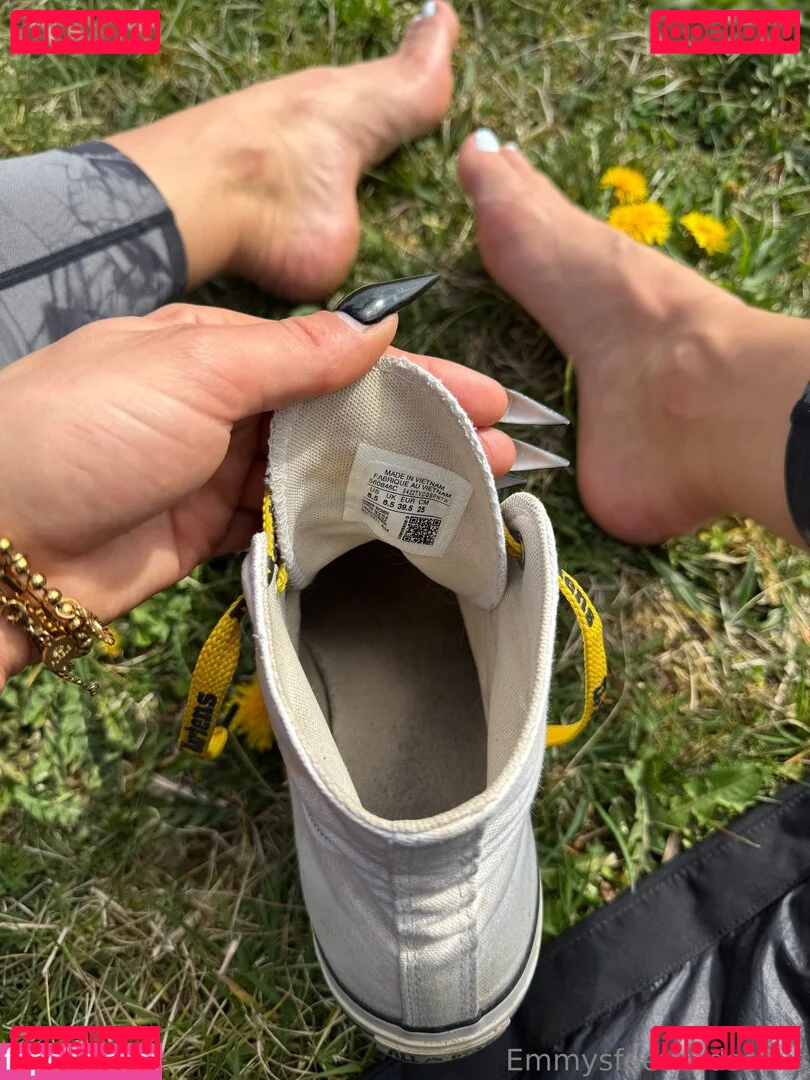 Emmysfeetandsocks Onlyfans Photo Gallery 