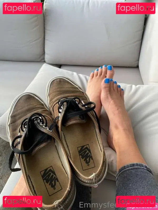 Emmysfeetandsocks Onlyfans Photo Gallery 