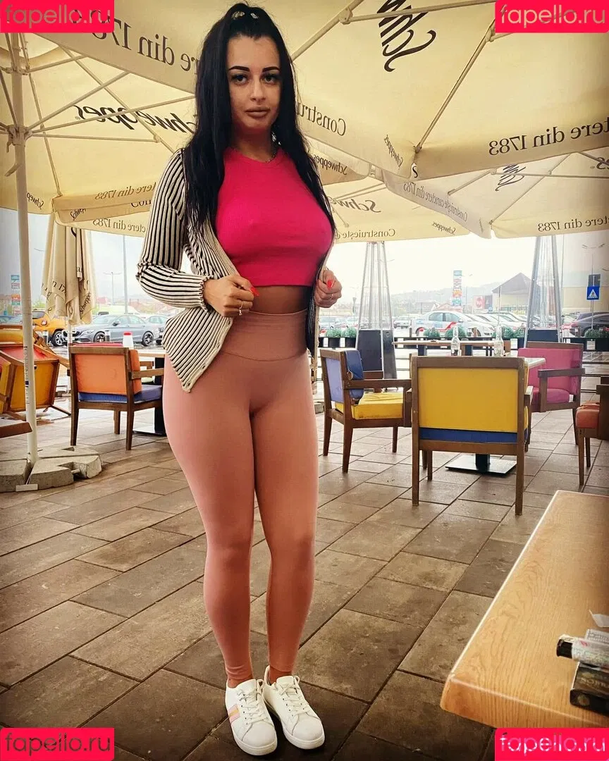 andreeadeaconu Onlyfans Photo Gallery 