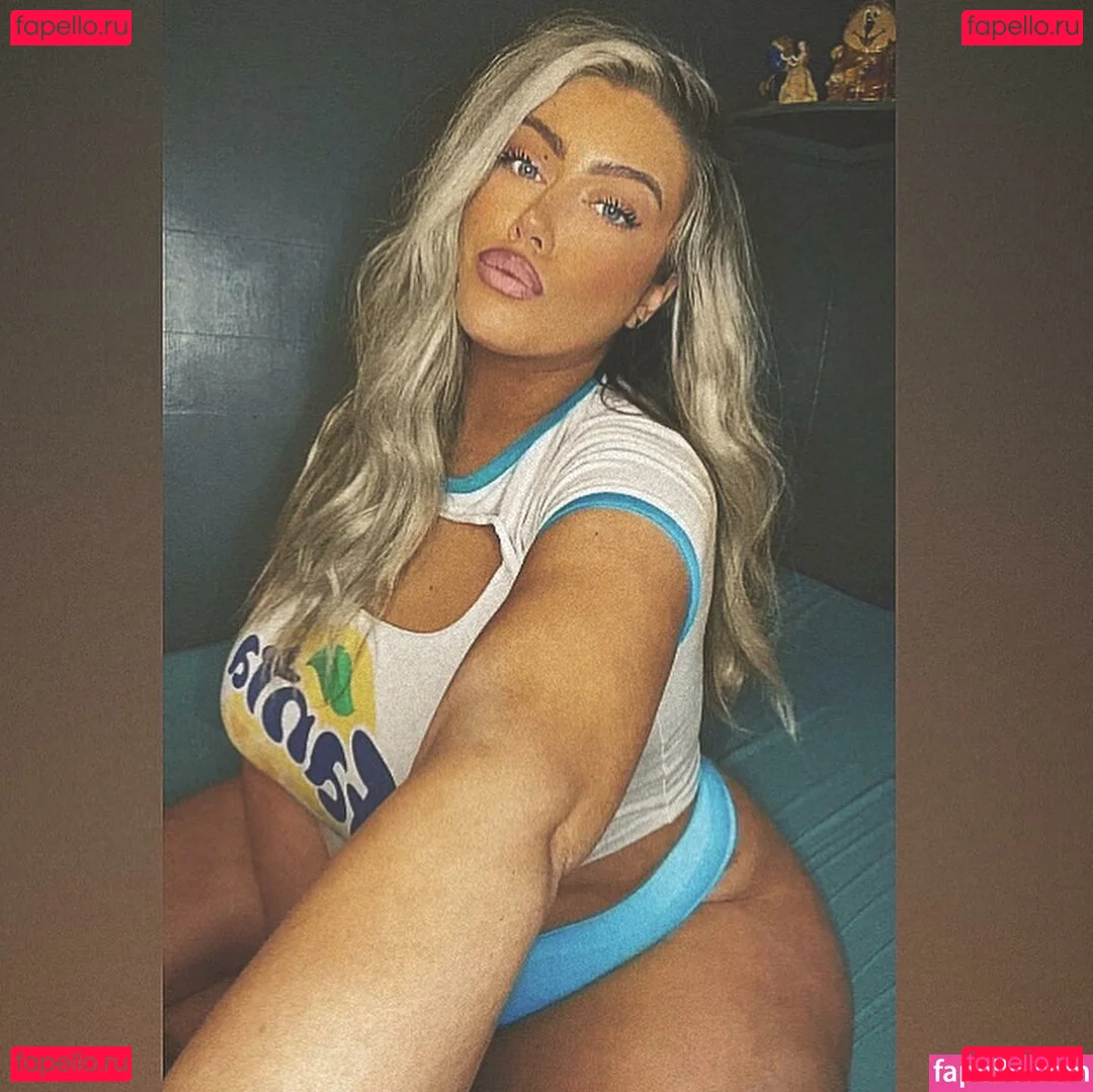 Shannon Wright Onlyfans Photo Gallery 