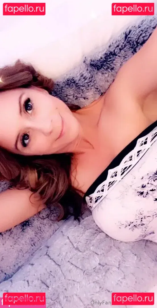 Sweettoni Onlyfans Photo Gallery 