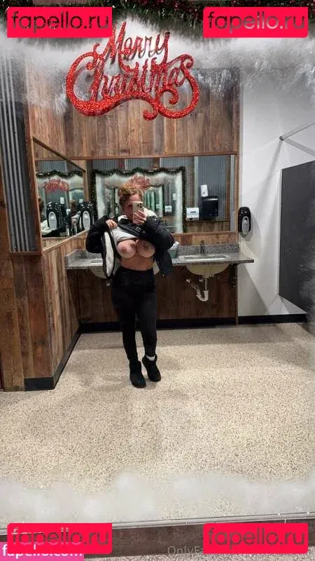 Sweettoni Onlyfans Photo Gallery 