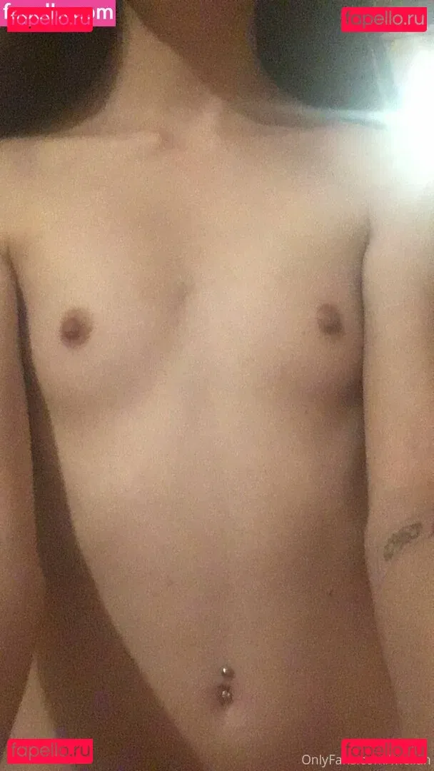 teenagertits Onlyfans Photo Gallery 