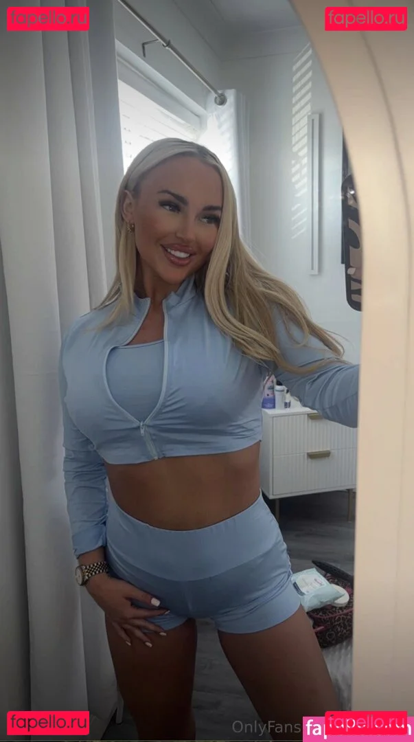 shaecarrx Onlyfans Photo Gallery 