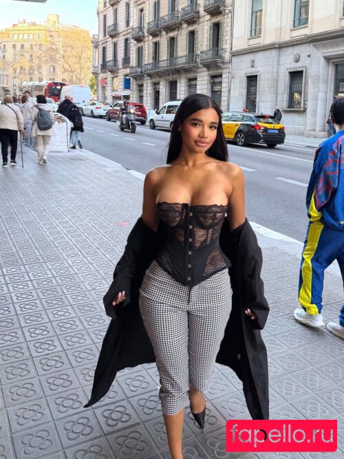 Mafe Ibarguen Nude Onlyfans Photo 27