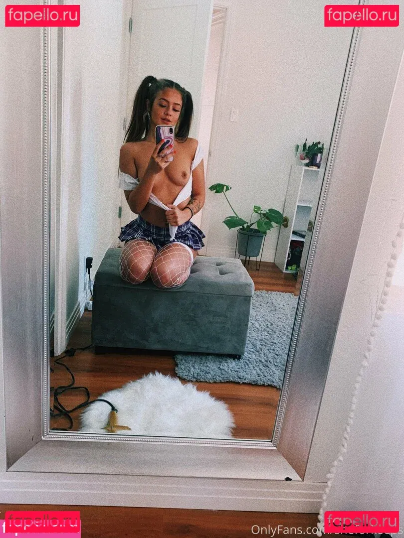 sheforkeeps Onlyfans Photo Gallery 