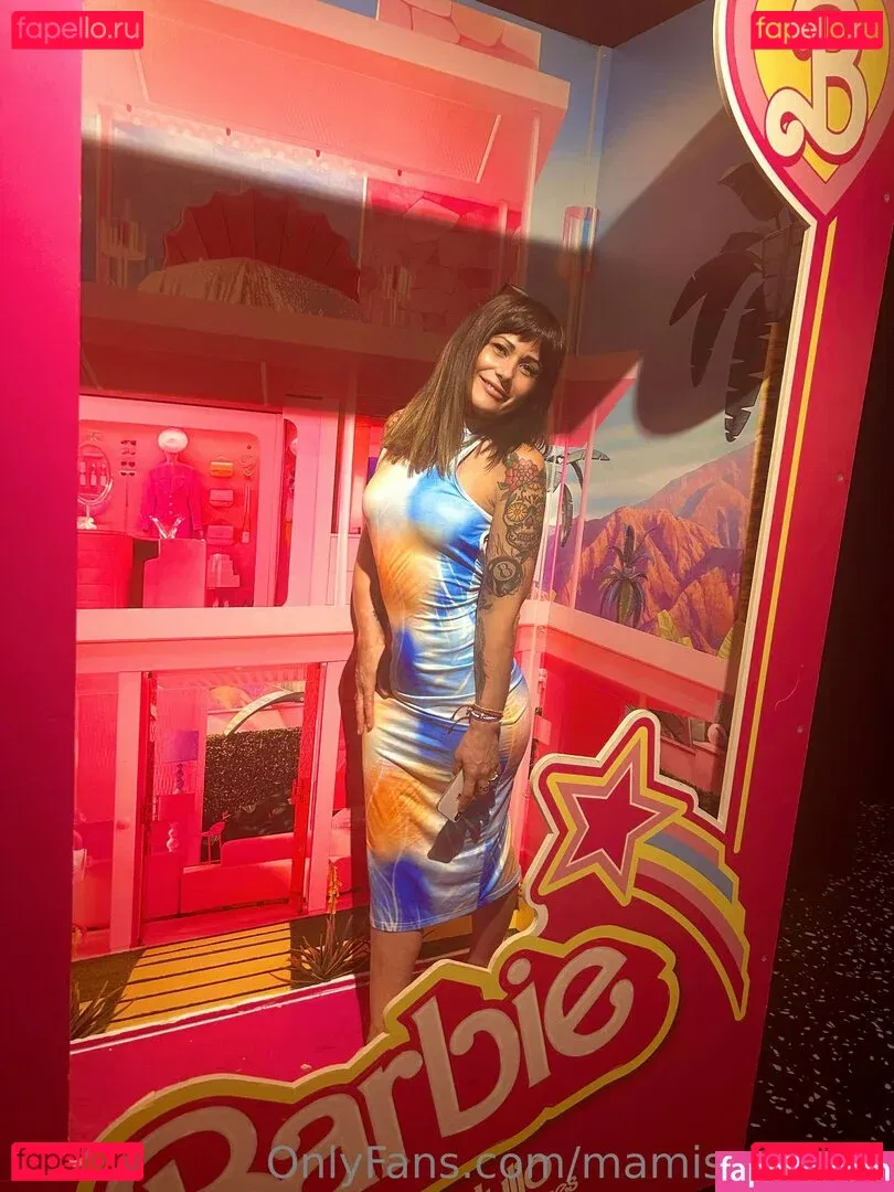 mamirachel Onlyfans Photo Gallery 