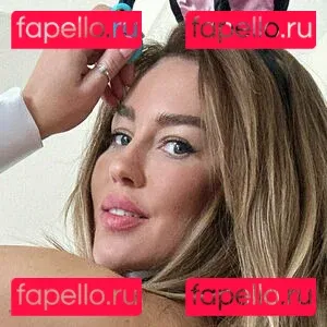 Elizarosewatson Onlyfans Photo Gallery 