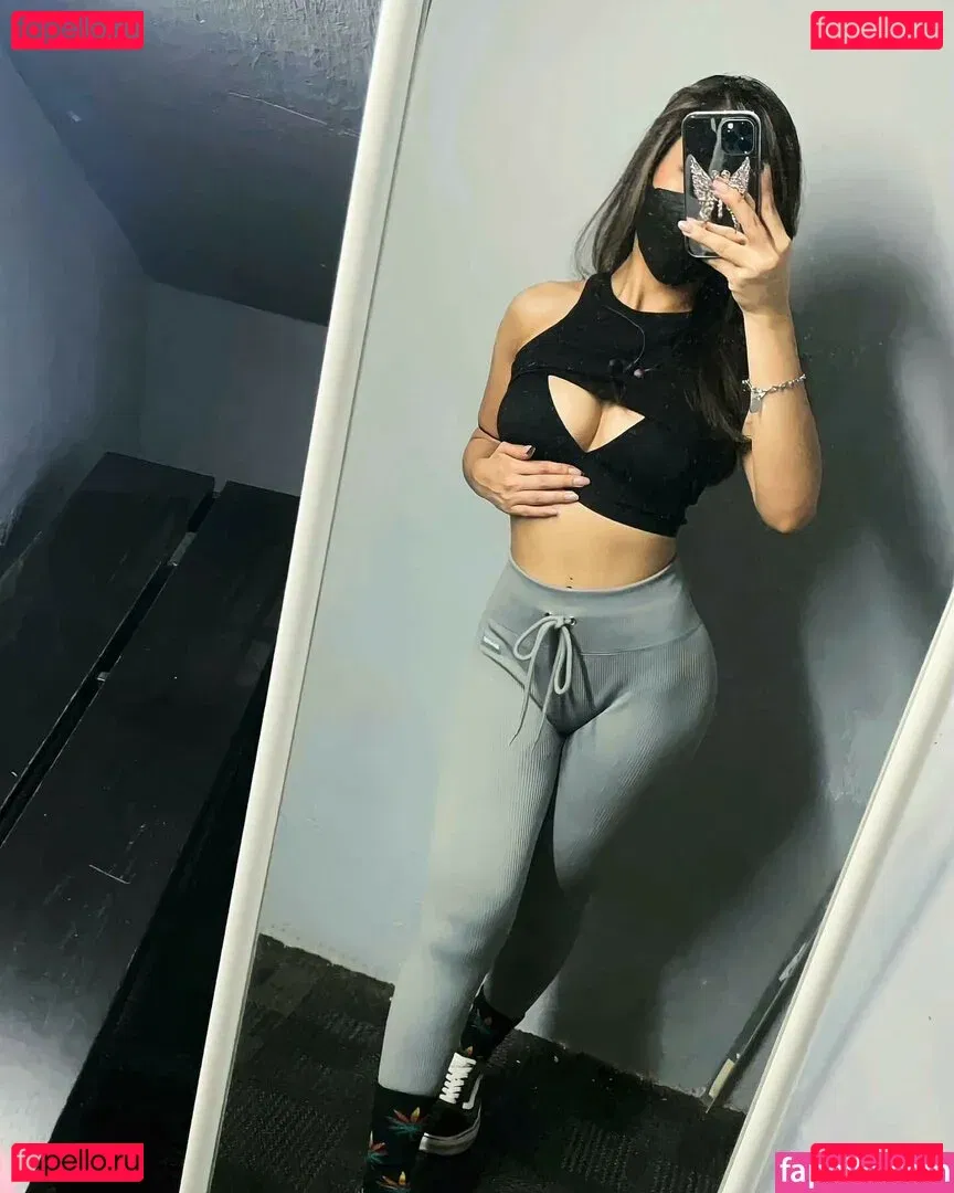 Cris Millen Onlyfans Photo Gallery 