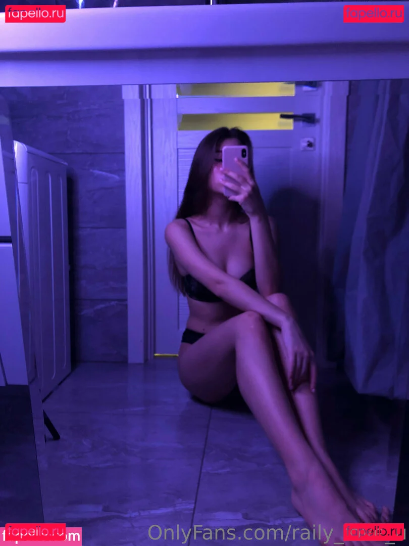 raily_love_u Onlyfans Photo Gallery 