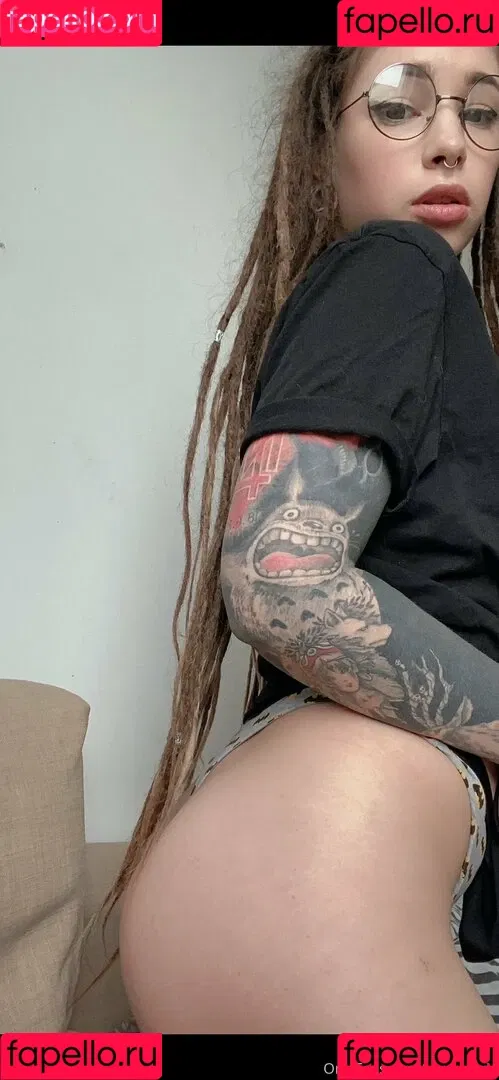 lovelychris Onlyfans Photo Gallery 