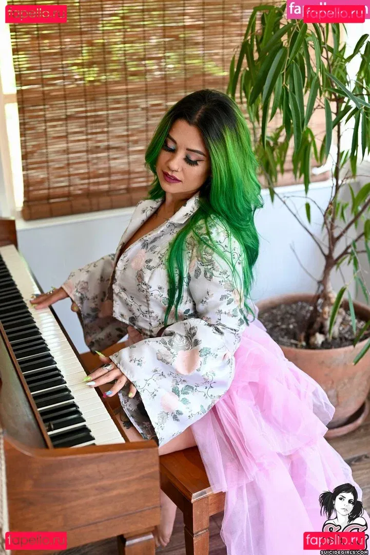 wecallhervanessa Onlyfans Photo Gallery 