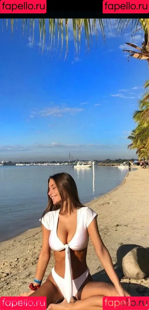 Camilla Hasselgaard Onlyfans Photo Gallery 