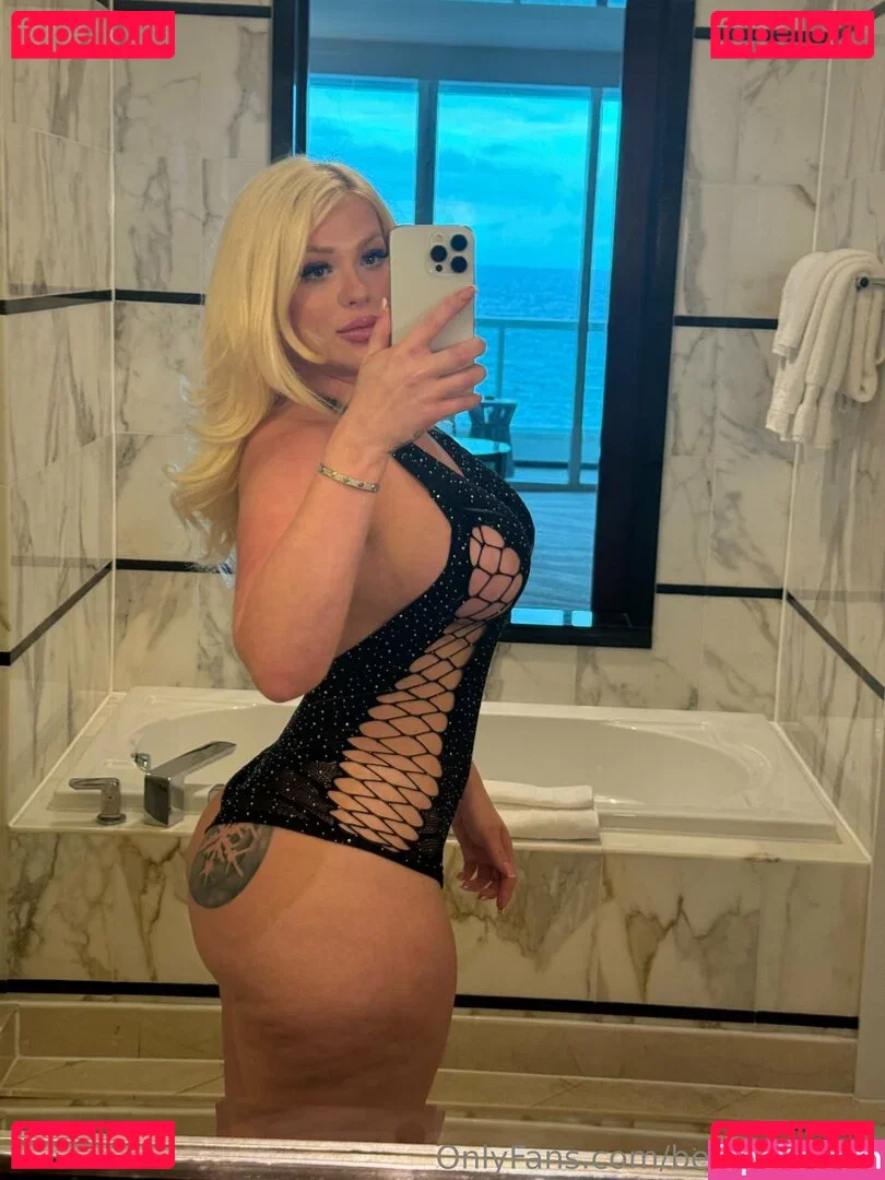 beckycrocker Onlyfans Photo Gallery 