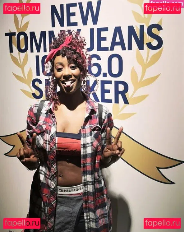 Scarlette Douglas Onlyfans Photo Gallery 