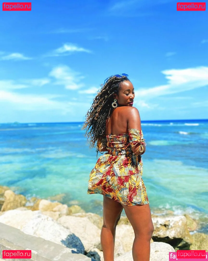 Scarlette Douglas Onlyfans Photo Gallery 